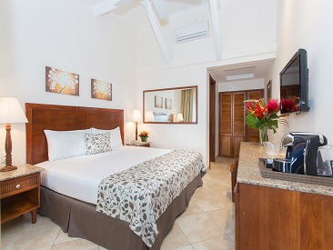 Tamarindo Diria Beach & Golf Resort