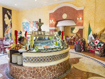 Grand Palladium Colonial Resort & Spa