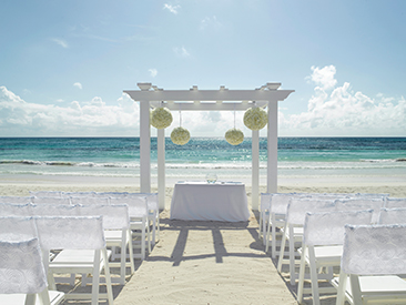 Grand Palladium Colonial Resort & Spa